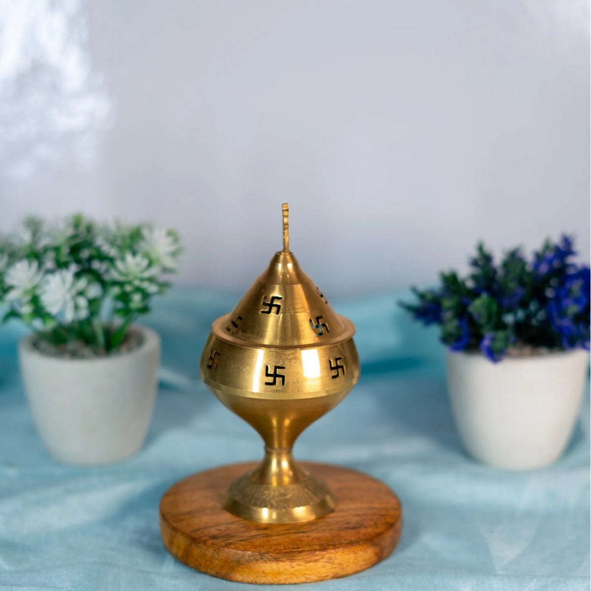 100% Pure Brass Akhand Diya Om Swastic Diya for Pooja Heavy Base Aarti Diya Deepak for Puja Diwali Gift Item