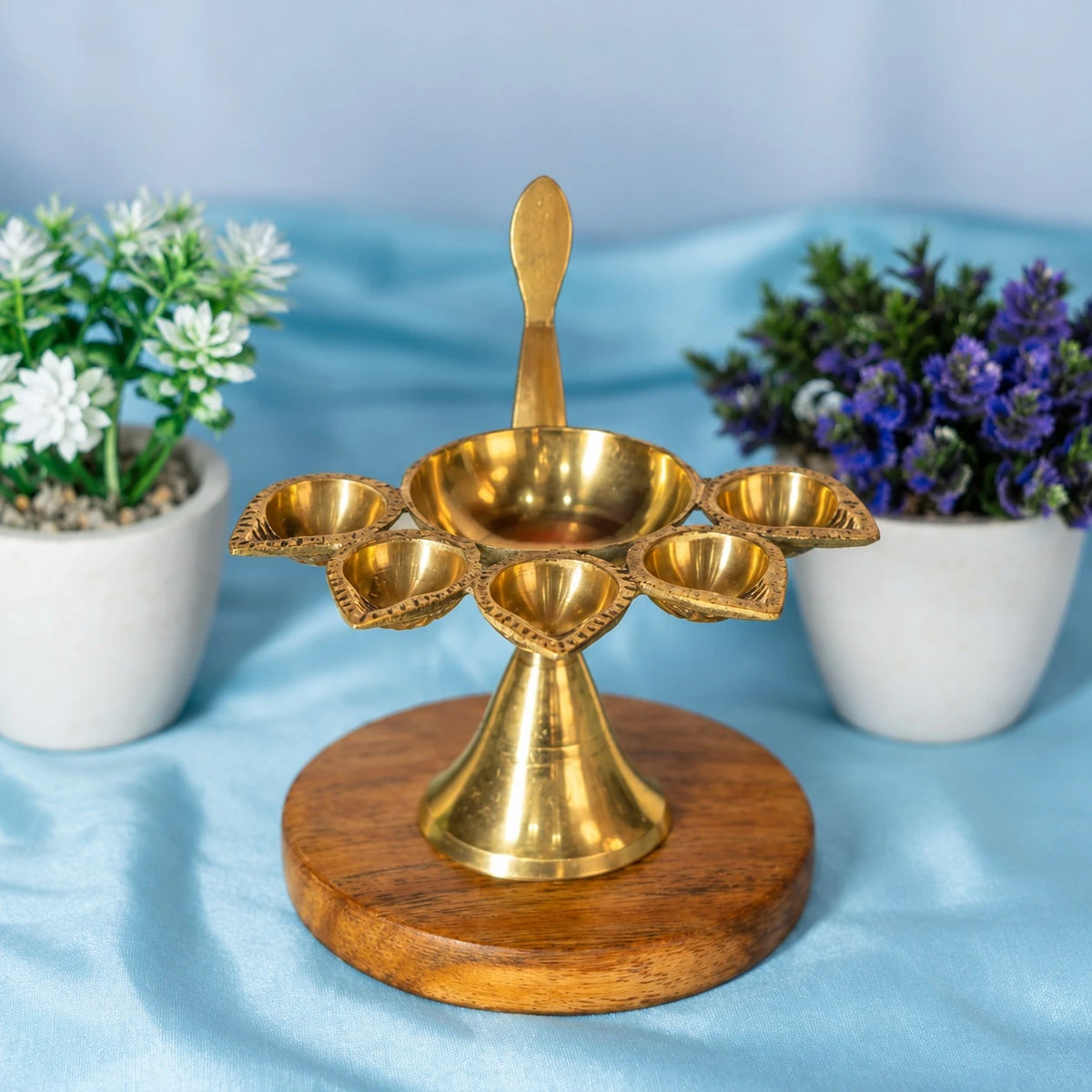 100% Pure Brass Punch Mukhi Aarti Diya Jyoti Diya Oil Puja Lamp Puja Diya Aarti Diya Brass Table