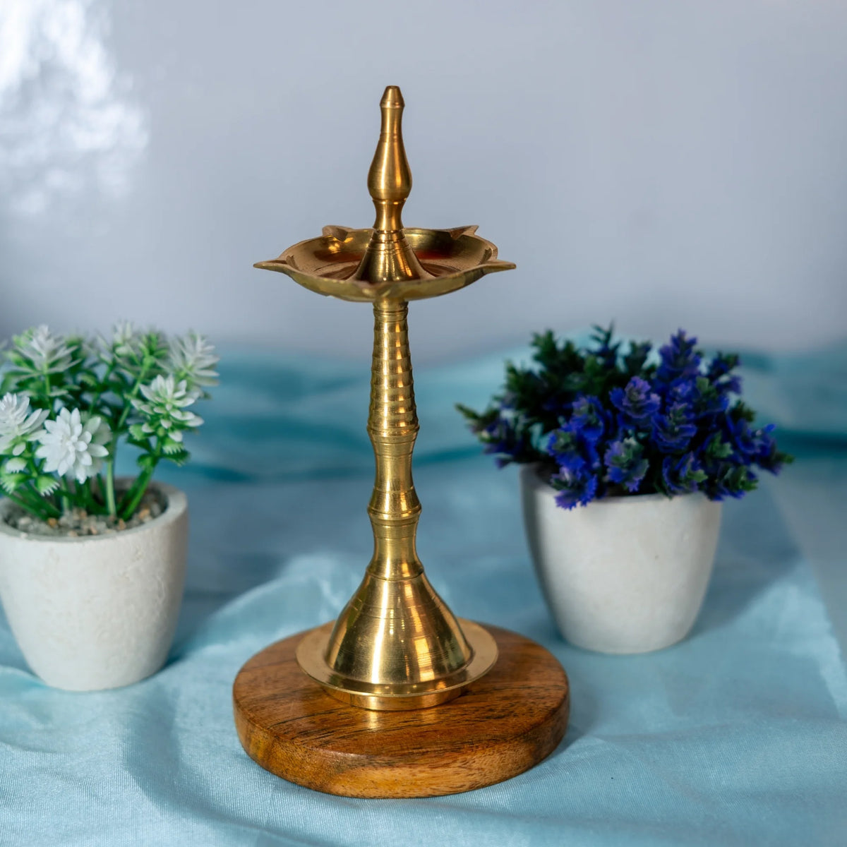 100% Pure Brass Kerala Samay Diya for Puja. Traditional Kuthu Vilakku Oil Lamp for Mandir Decoration. Tall Deepam Stand for Diwali, Karthigai & Gifts (Gold)