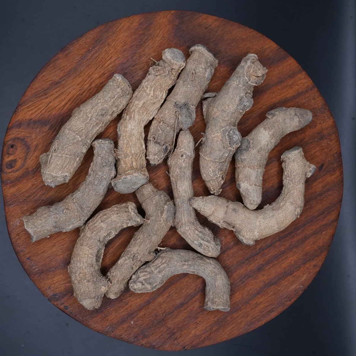 Haldi Ganth Black (Turmeric Root) for Pooja & Havan | Natural Haldi Kanda for Temple, Religious Rituals & Festivals | Sacred Turmeric Root for Vastu, Prosperity & Spiritual Use